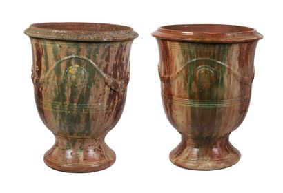 ANDUZE-BOISSET
Paire de vases en terre cuite...