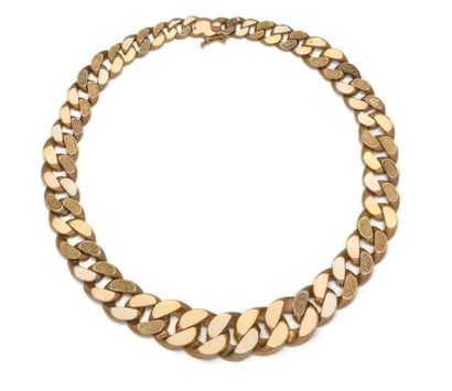 Collier en or trois tons 18K (750/1000) à...
