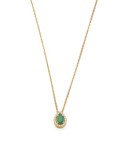 Collier en or jaune 18K (750/1000) orné d’un...