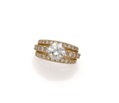 MELLERIO
Bague en or 18K (750/1000) ornée...