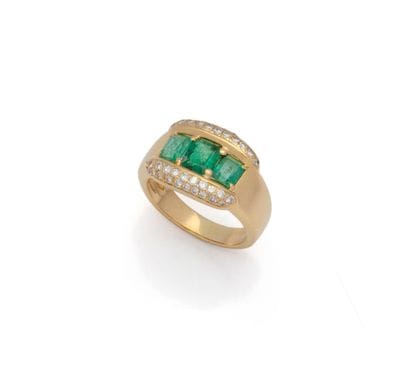BAGUE en or jaune 18K (750/1000) style jarretière...