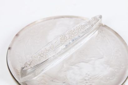 René LALIQUE (1860-1945) 

Miroir rond modèle...