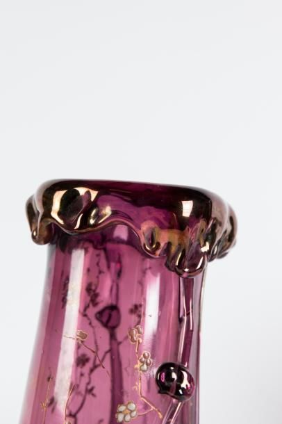 Auguste Jean (c.1830-c.1890) 

Vase de forme...