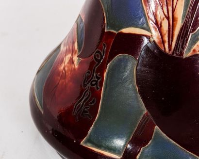 Emile Gallé (1846-1904) 

Vase de forme balustre...