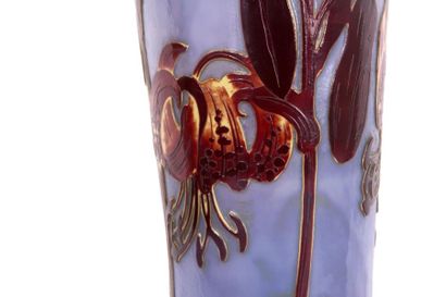 Emile Gallé (1846-1904) 

Vase de forme balustre...