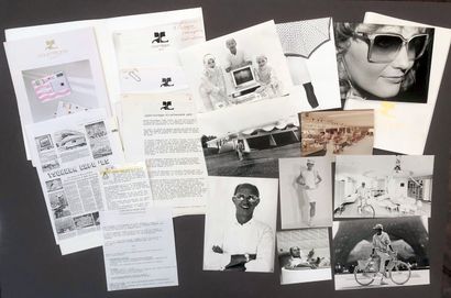 FASHION. COURRÈGES. Press kit, circa 1980-1982....