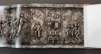 Wang QINGSONG (b. 1966). History of monuments....