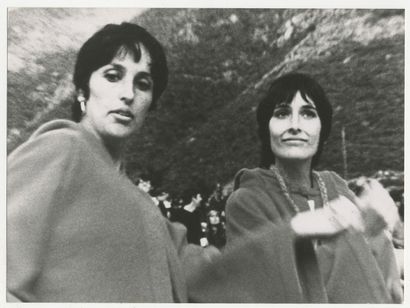 Joan BAEZ (born 1941). Portrait, circa 1980....