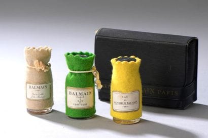 Pierre BALMAIN - (Années 1950).



Présentés...