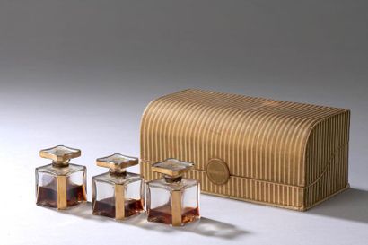 RENOIR - (Années 1945 - 1950).



Coffret...