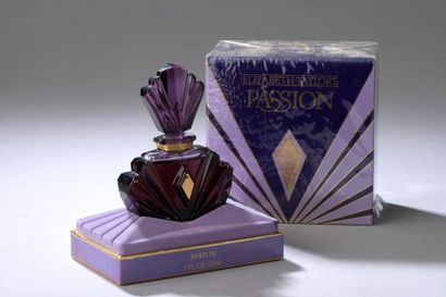 Elizabeth TAYLOR - (Années 1990).



Lot...