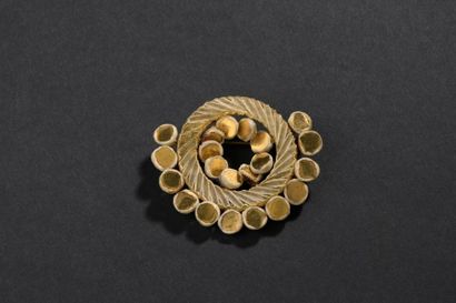 Attribuée à Line VAUTRIN - (1913 - 1997).



Broche...