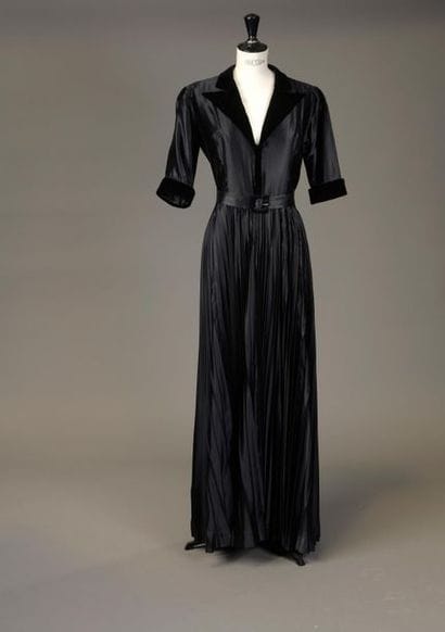 MAGGY ROUFF - (Années 1950-55).



Robe du...
