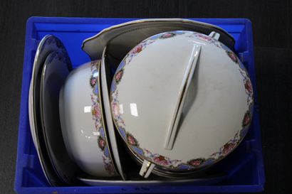 Set of mismatched porcelain tableware, decorated...