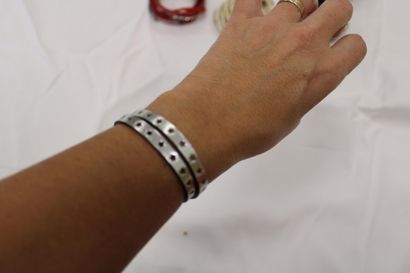 Set of bracelets (8), rhinestones