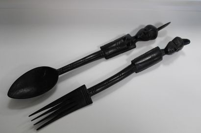 Pair of African cutlery, exotic wood 32 and...