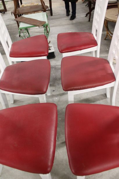 Set of six chairs in white lacquered wood,...