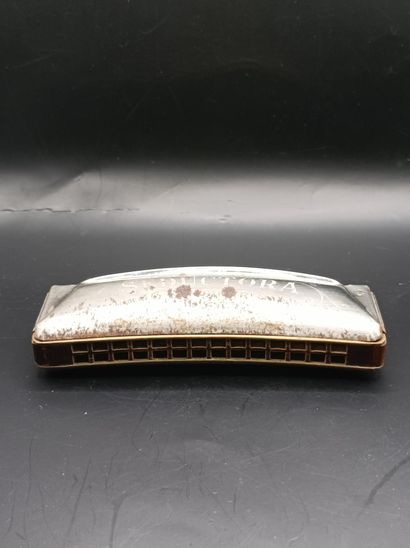 Harmonica SEDUCTORA, year 50, damaged