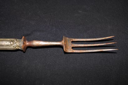 Lot including: Pair of DUCHAMP cutlery in...