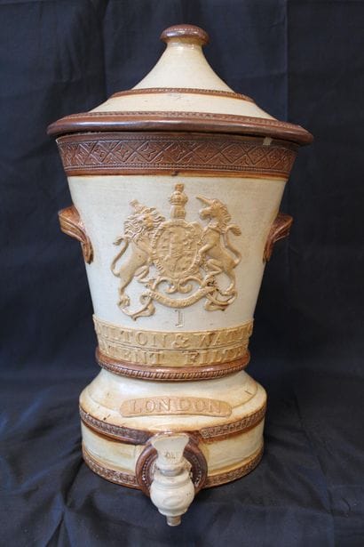 Water filter, late 19th c., DOULTON WATTS'S,...