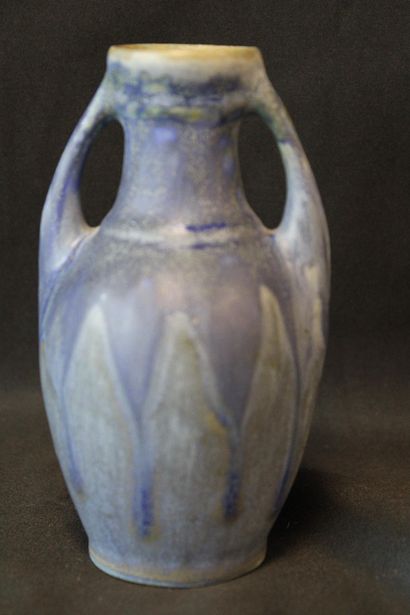 Blue vase/amphora Gilbert METENIER