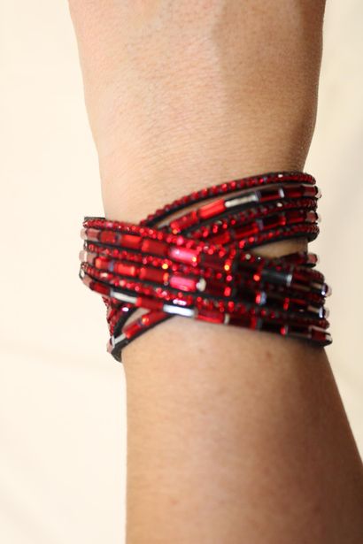 Set of bracelets (8), rhinestones