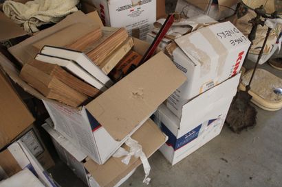 Batch of books (7 boxes)