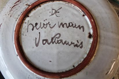 6 VALLAURIS plates, thistle design
