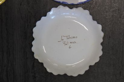 Set of plates, bird design, Henriot QUIMPER,...
