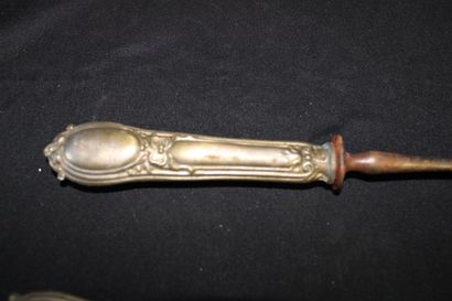 Lot including: Pair of DUCHAMP cutlery in...