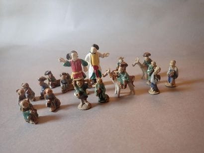 BIEN HOA. Ensemble de 15 sujets miniatures...
