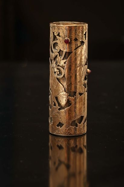 BOUCHERON

Etui pour tube de rouge à lèvres...