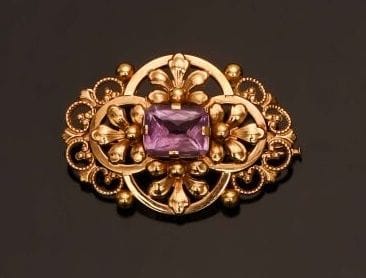 Broche en or jaune 18K (750 °/°°) à décor...