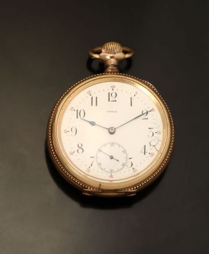 OMEGA

Montre de gousset en métal et or 14K...