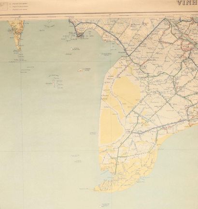1942

Ensemble de 5 cartes routières dressées...
