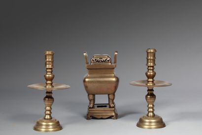 
Gilded bronze altarpiece including: 




-...