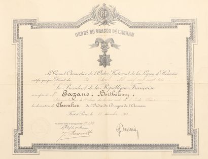 1904-1923

Ensemble de 5 brevets de décorations...