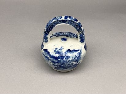 Lime pot in blue and white porcelain called...