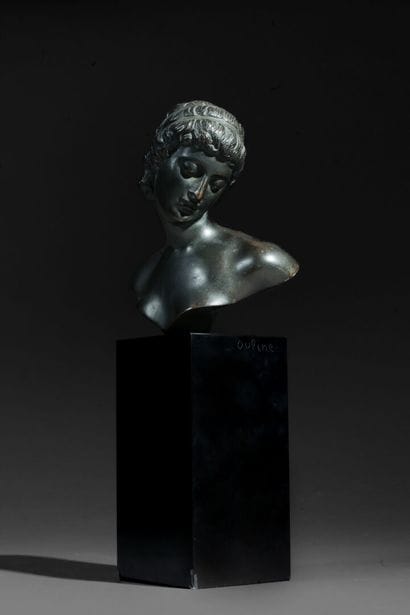 Alexandre OULINE (active between 1918-1940)

Bust...