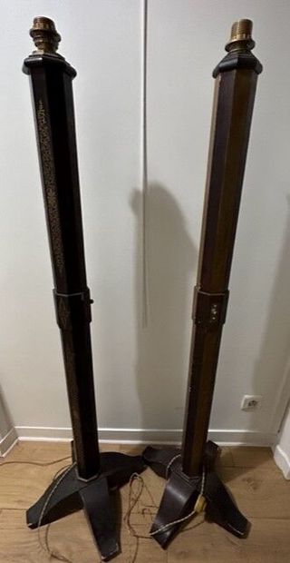 Set of two quadripod lamp stands, the octagonal...
