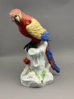 
Important porcelain or earthenware lot including...