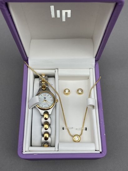 LIP

Lot including:

- A lady's wristwatch...