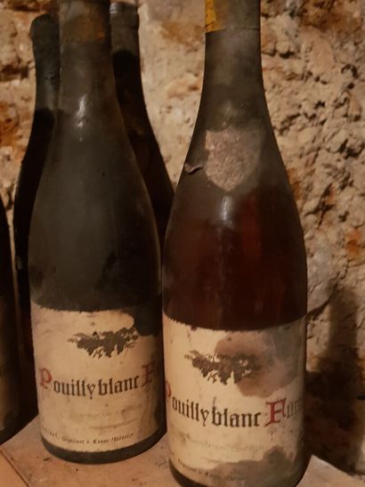Lot including :

- Pouilly fumé, Ladoucette...