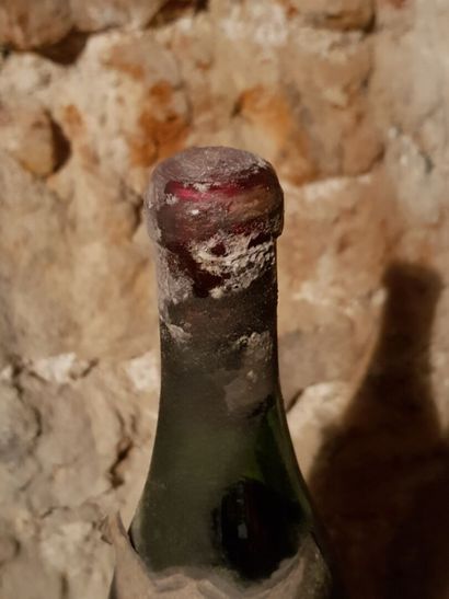 
Lot including: 

- Burgundy, Pinot rosé,...