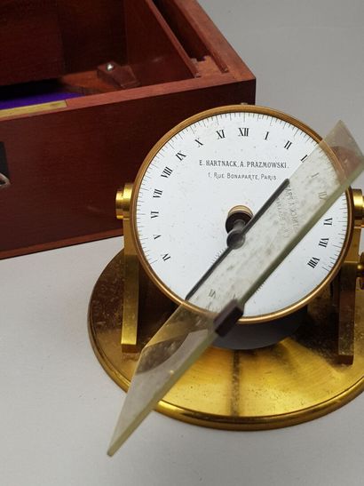 HARTNACK & PRAZMOWSKI



Nice heliostat developed...