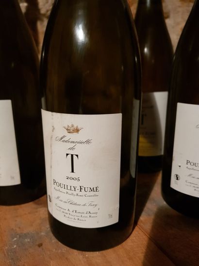 Lot including :

- Pouilly fumé, Ladoucette...