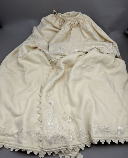 Important lot of charming objects and antique...