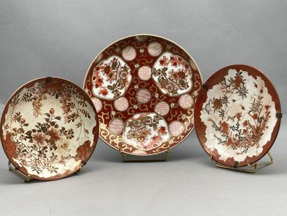 Meeting of porcelain plates of China including:

-...
