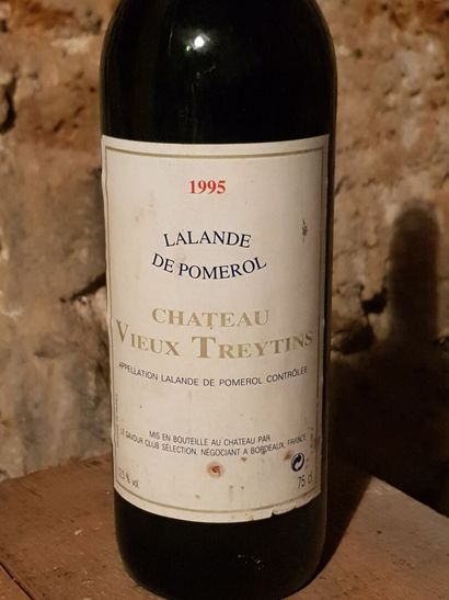 Lot including: 

- Saint-Georges - Saint-Émilion,...
