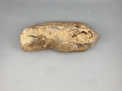 Large point in white quartz or rock crystal.

Height...